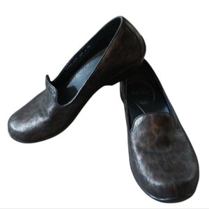 Dansko Olivia Leopard Print Metallic Loafer Flat Women's size 9